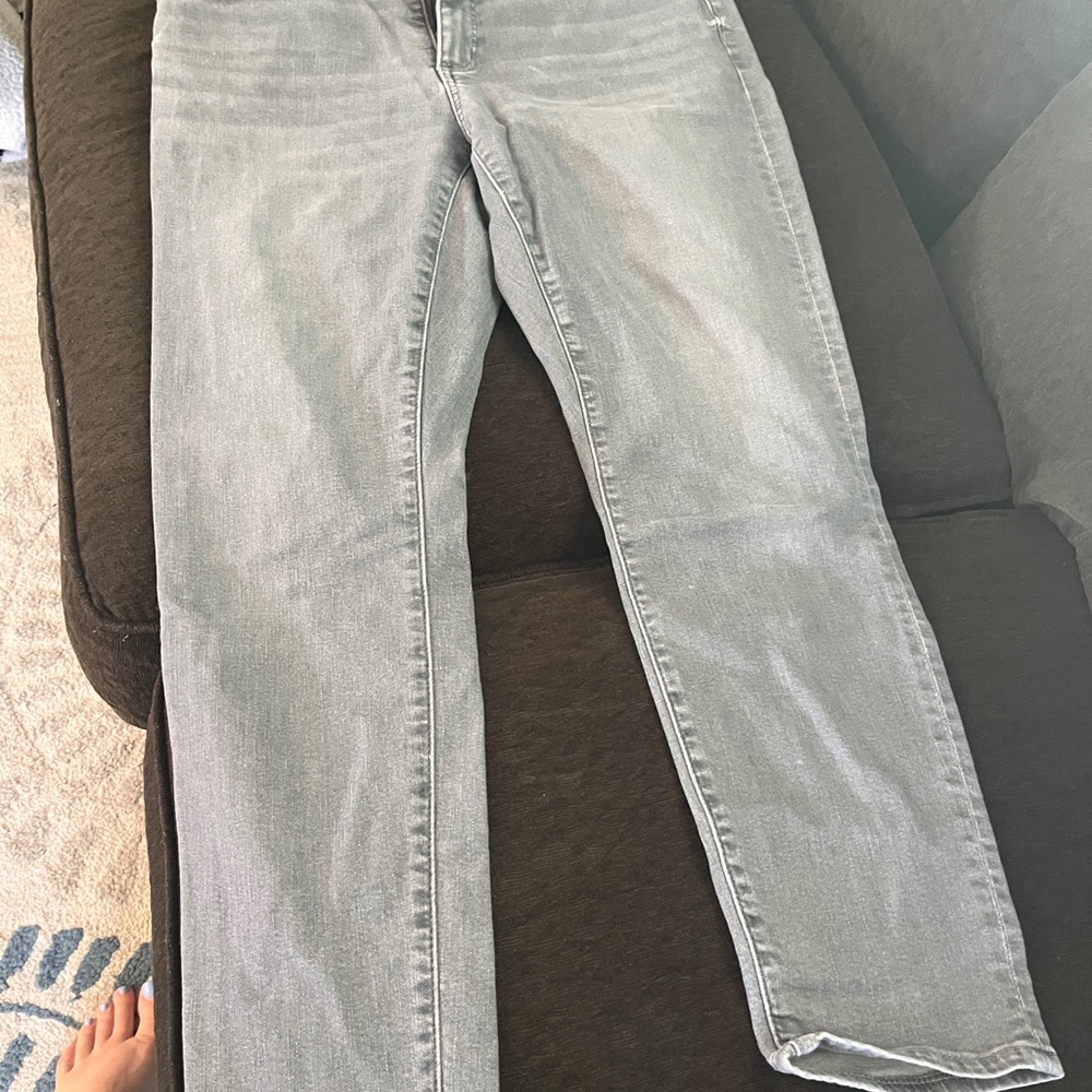 Loft gray Jean capris
